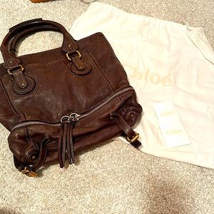 Chloe large paddington hobo bag in dark brown leather. Gorgeous